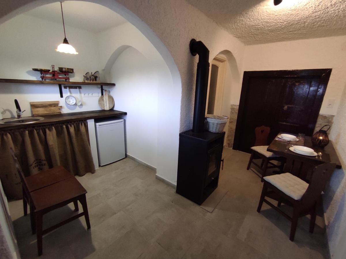 Kisház a szőlőhegyen Apartman Balatonakali Kültér fotó